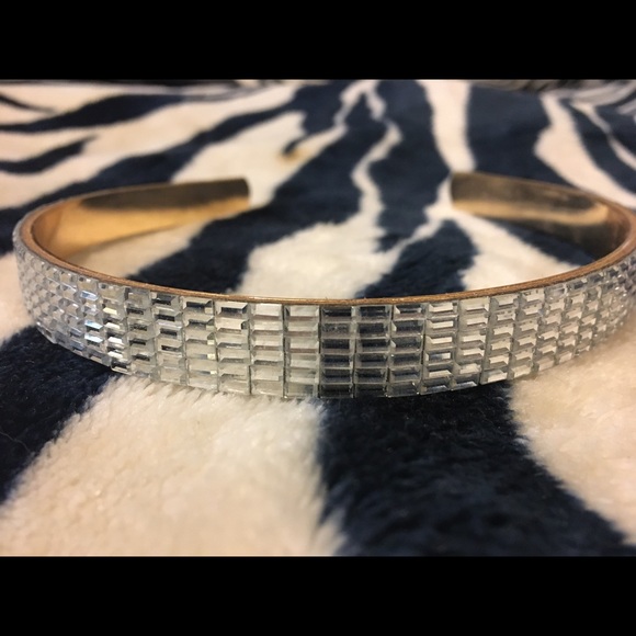 Headband Never Worn - Picture 1 of 6